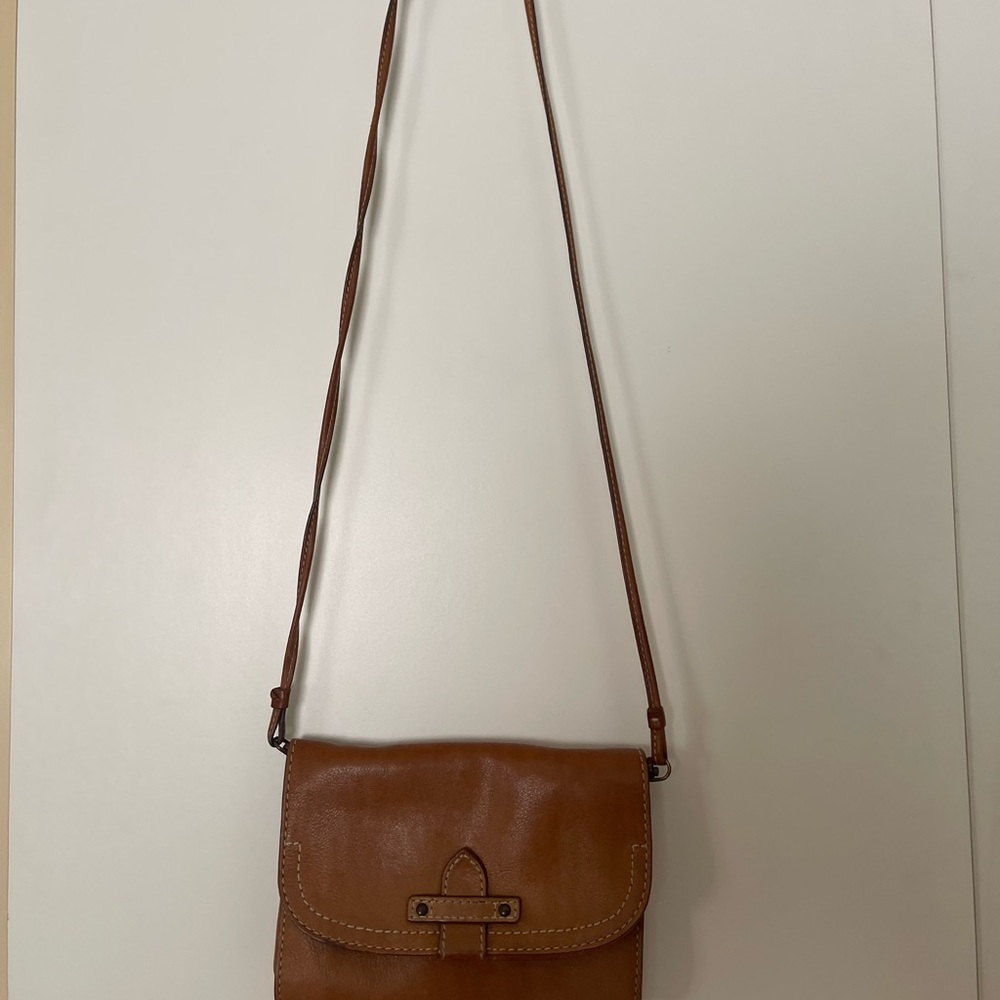 Elegant Brown Leather Crossbody Bag - Picture 5 of 5